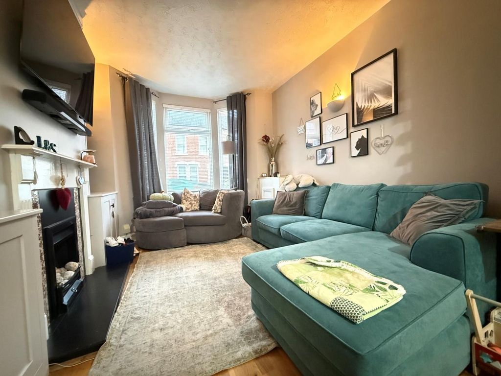 Property photo 3 of 14 11.Jpg