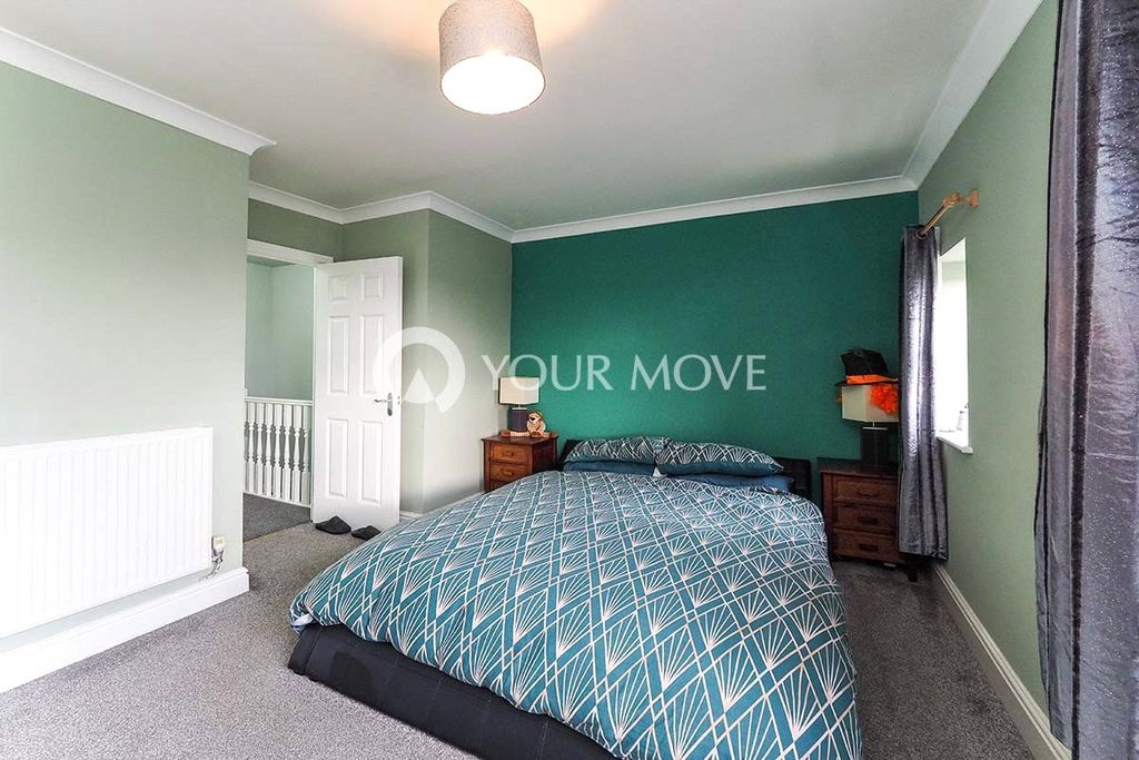 Property photo 3 of 12 Master Bedroom