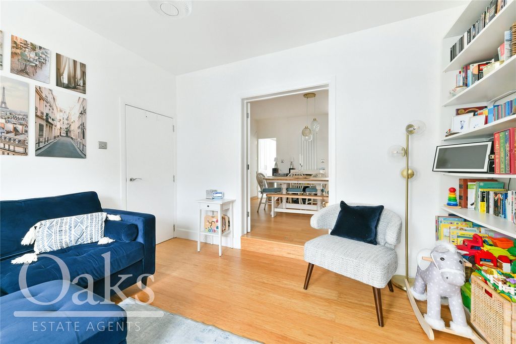 Property photo 2 of 12 Picture No. 02