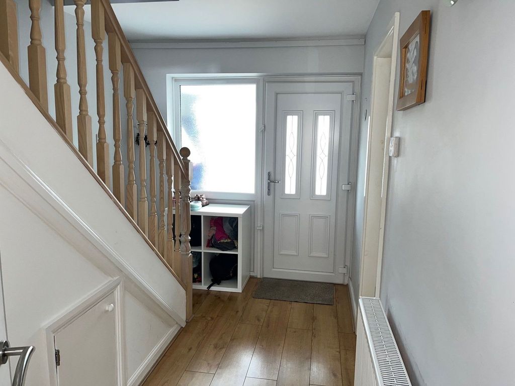 Property photo 2 of 24