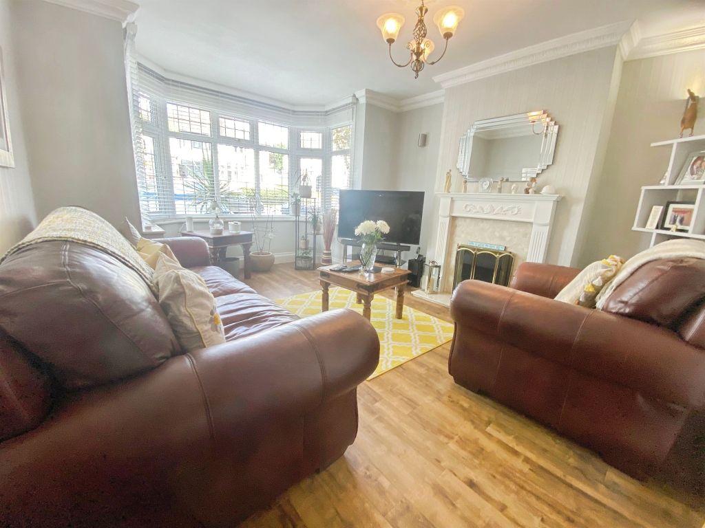 Property photo 2 of 14