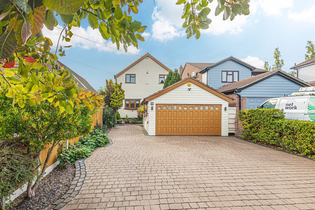 Property photo 1 of 50