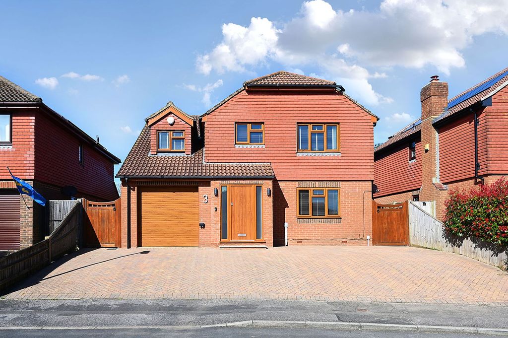 Property photo 1 of 15