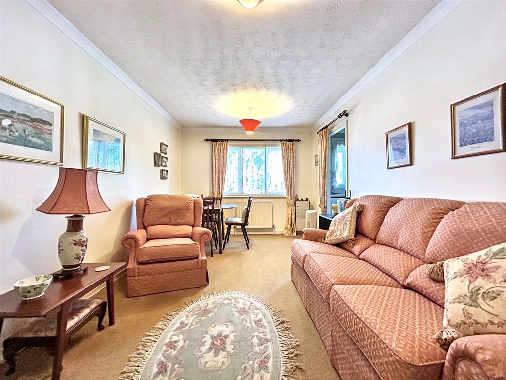Property photo 2 of 10 Picture No. 07