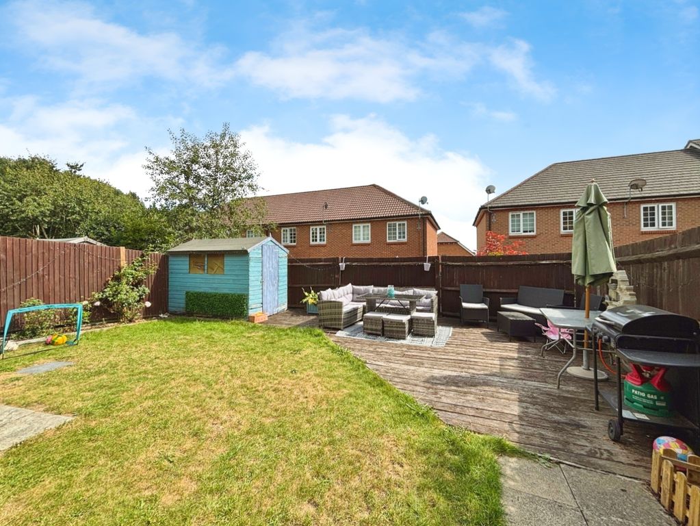 Property photo 2 of 23