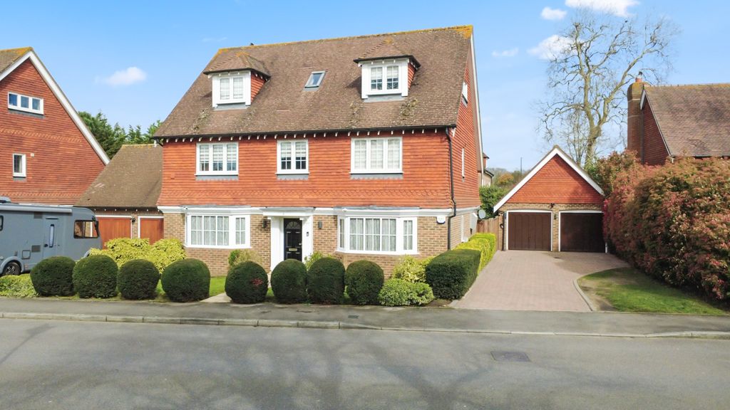 Property photo 3 of 31 4799132