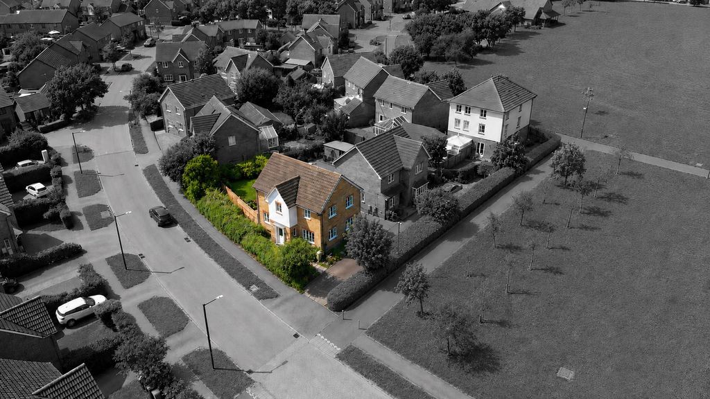 Property photo 2 of 24 03_47_19 Pm.Png