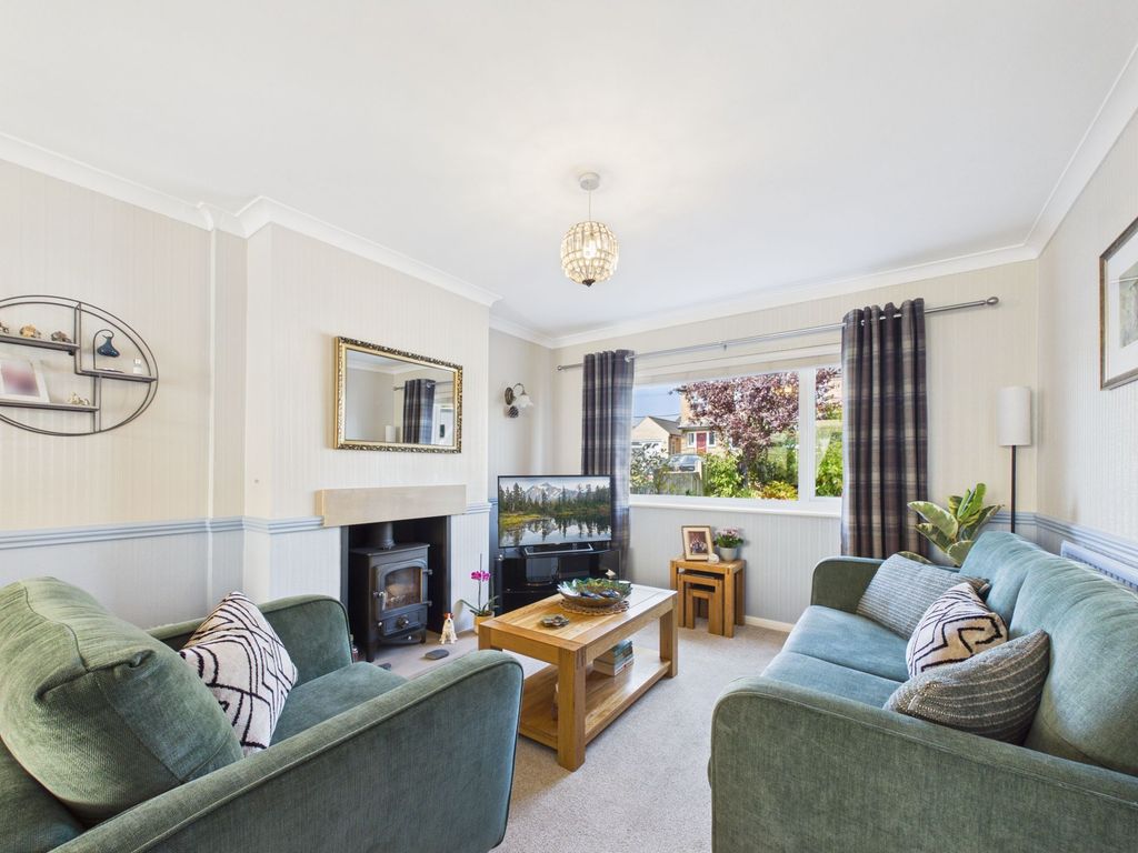 Property photo 2 of 30