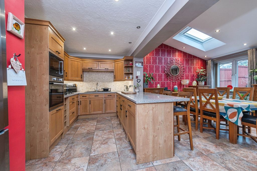 Property photo 2 of 15 Kitchen/Family Room