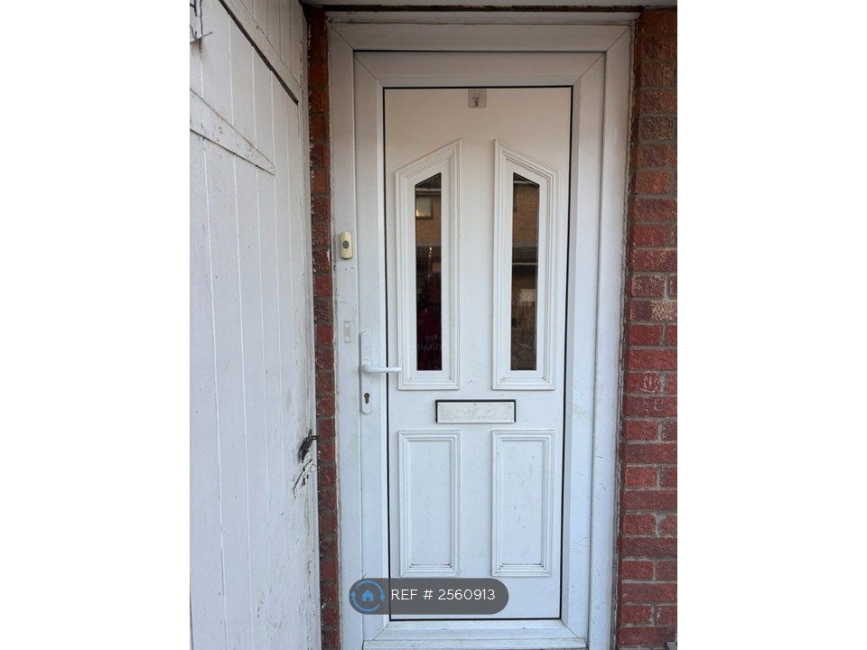 Property photo 1 of 16 Entrance