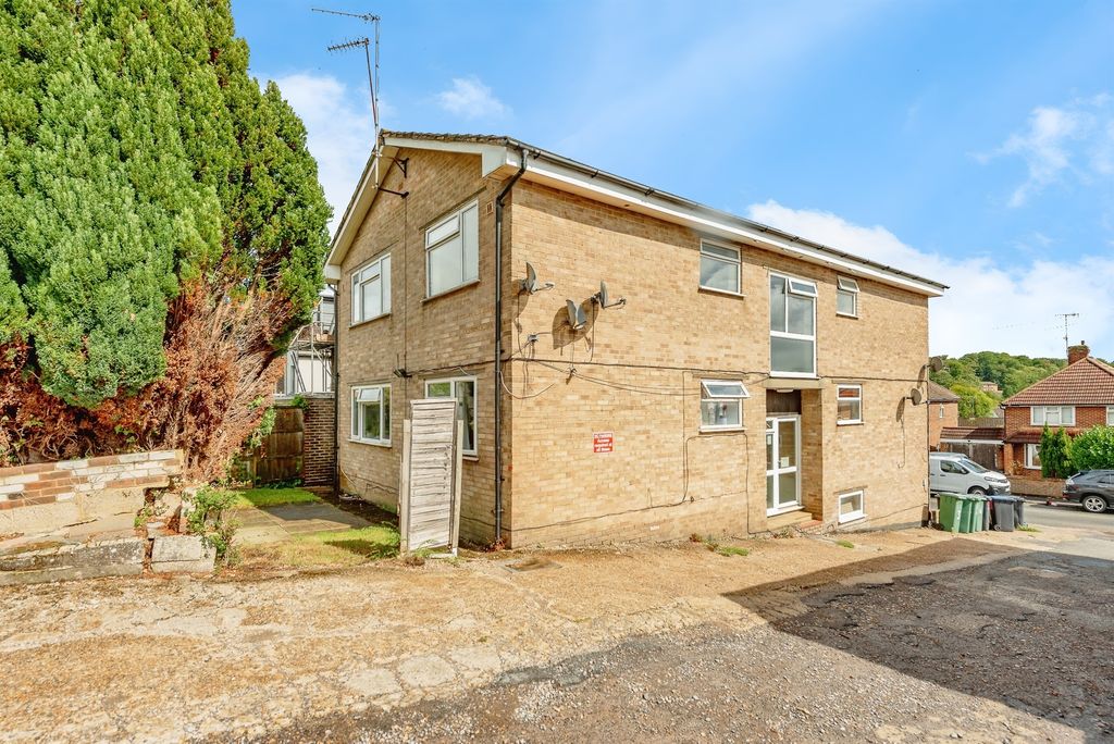 Property photo 1 of 14