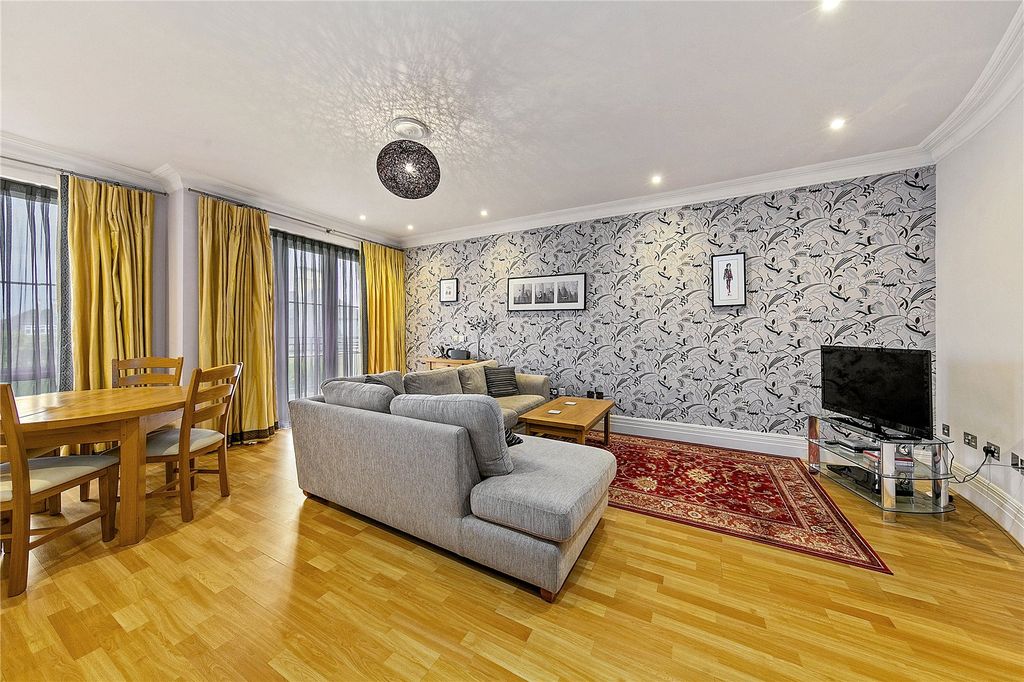 Property photo 3 of 13 Picture No. 05