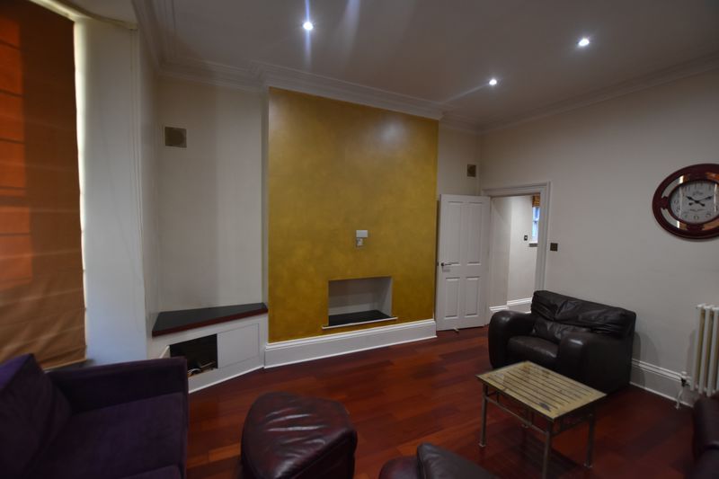 Property photo 3 of 21 Photo 21