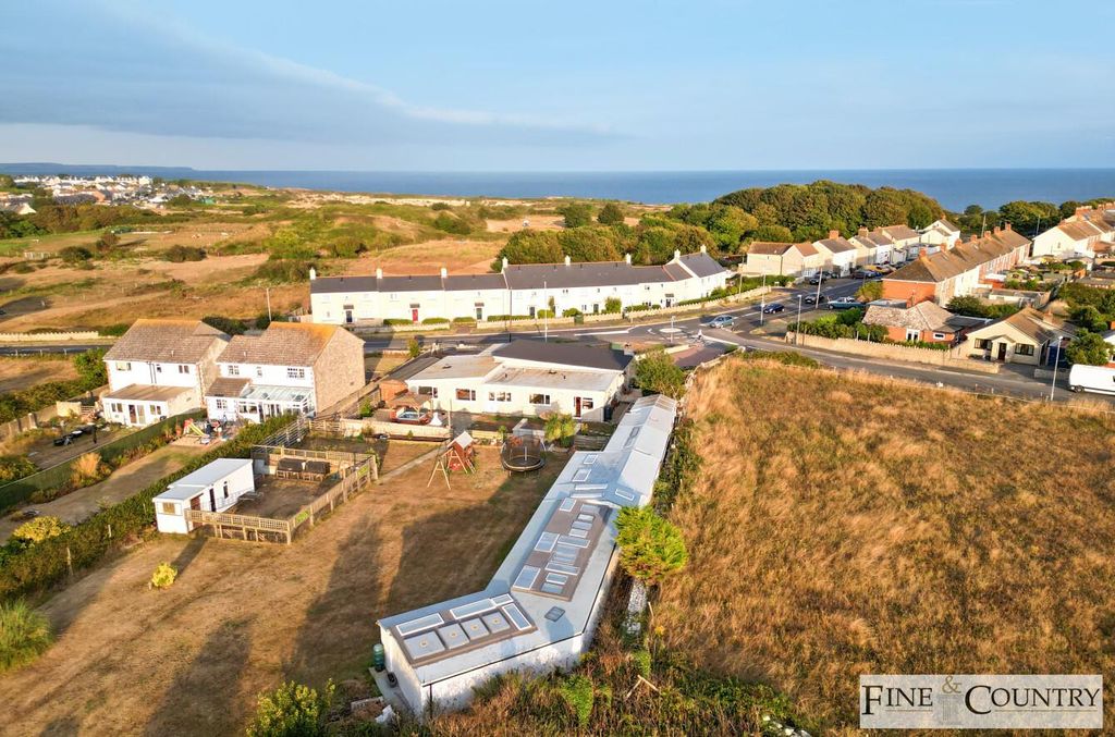 Property photo 2 of 59 Ac92d23c-Ebef-4Ff2-8B37-c914Aa42A473.Jpg