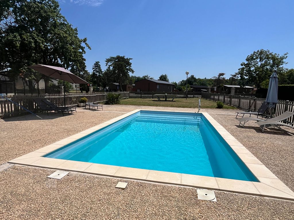 Property photo 2 of 12 60807230B