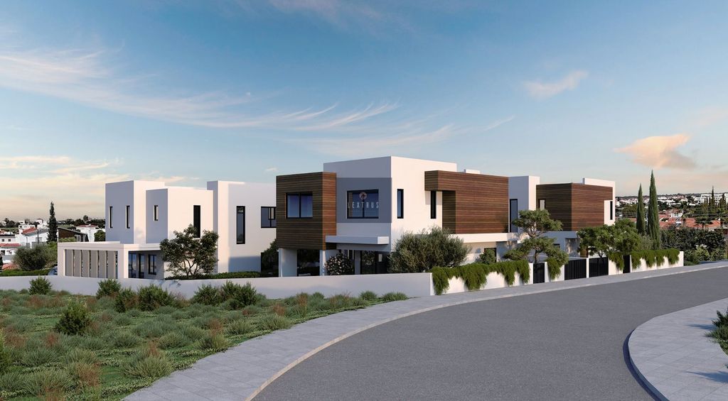 Property photo 3 of 5