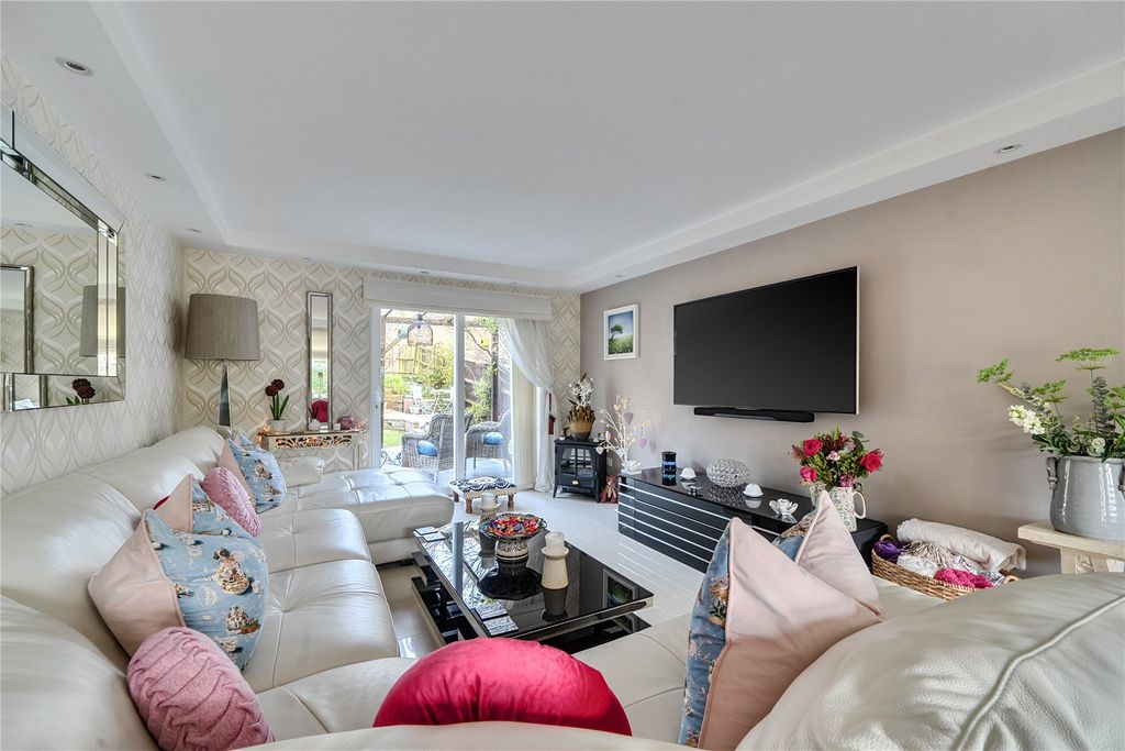 Property photo 2 of 21 Picture No. 09