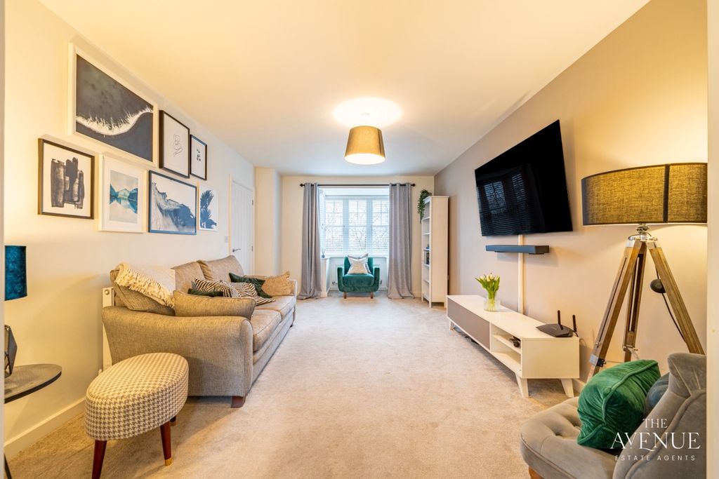 Property photo 3 of 52 4778505