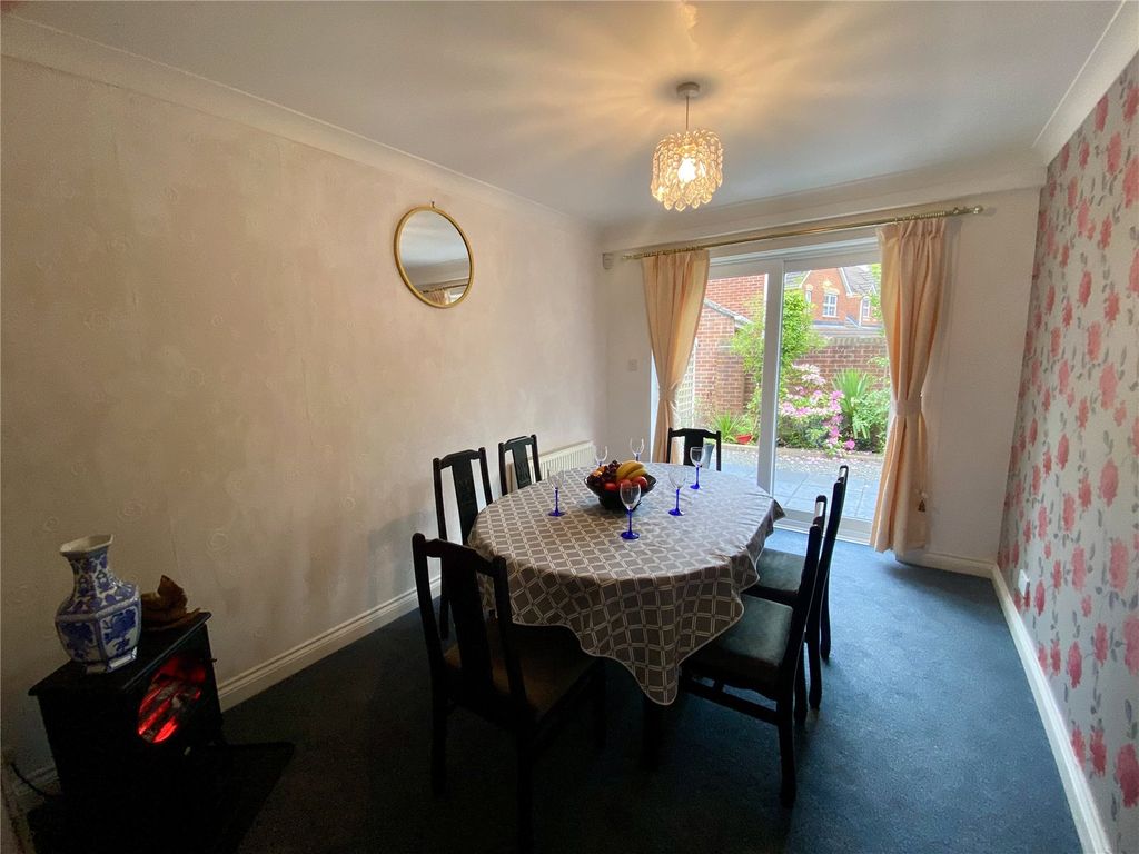 Additional image 9 of 5 bed detached house for saleFairacre Avenue, Barnstaple, Devon EX32