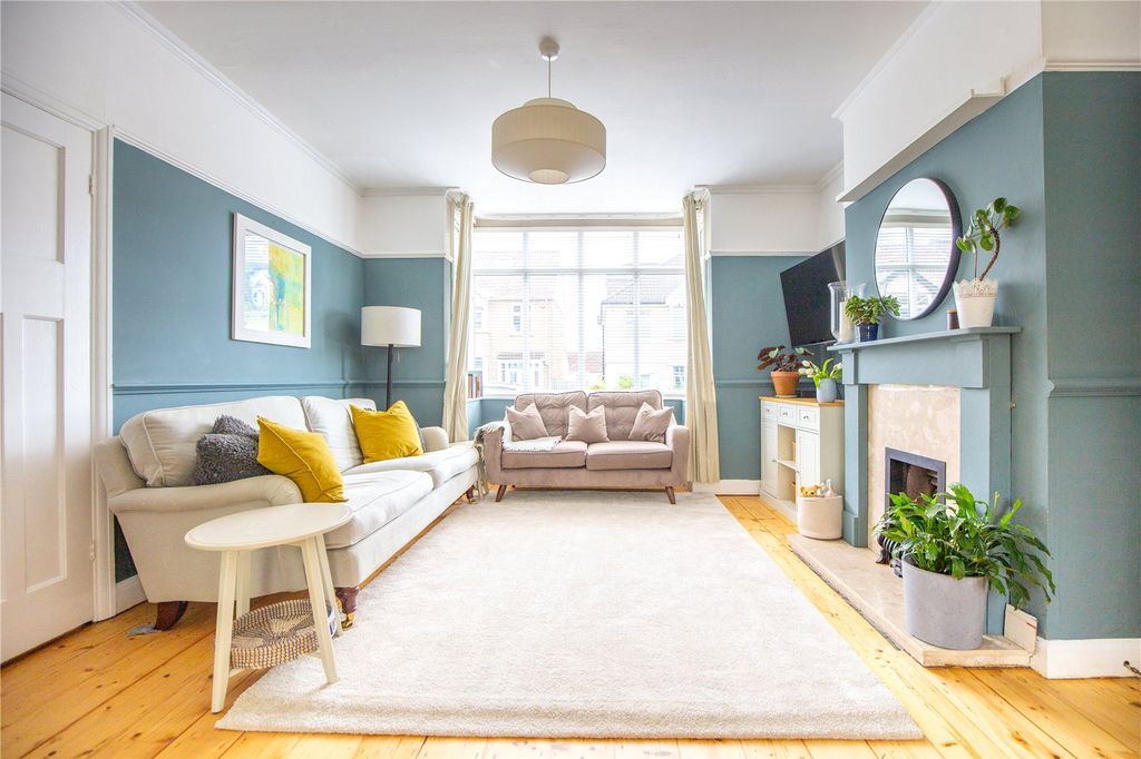 Property photo 2 of 14 Picture No. 49