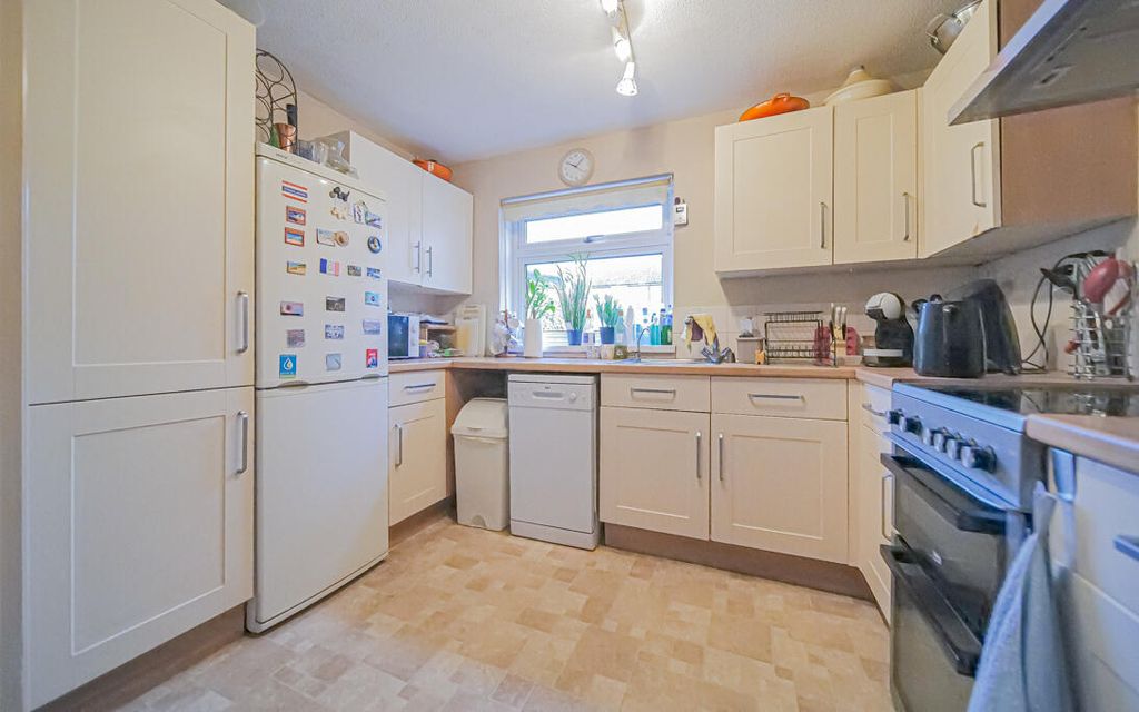 Property photo 3 of 13 P1065945-2.Jpg