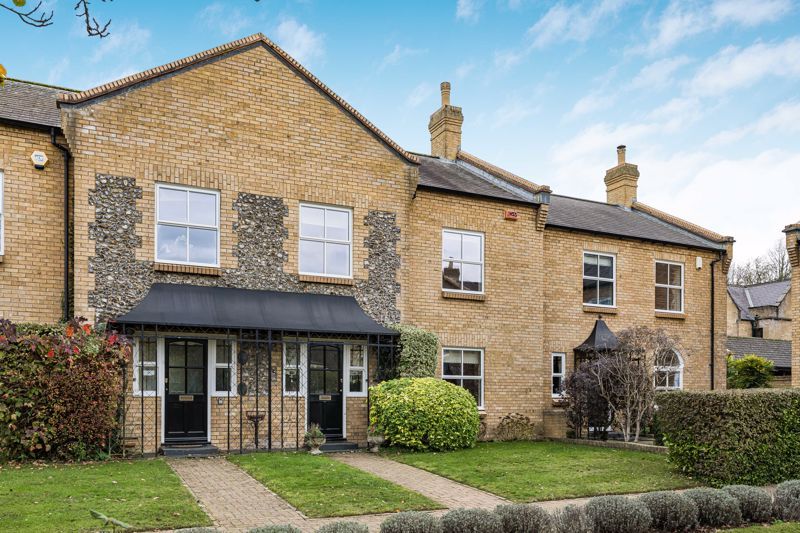 Property photo 1 of 30 Photo 14