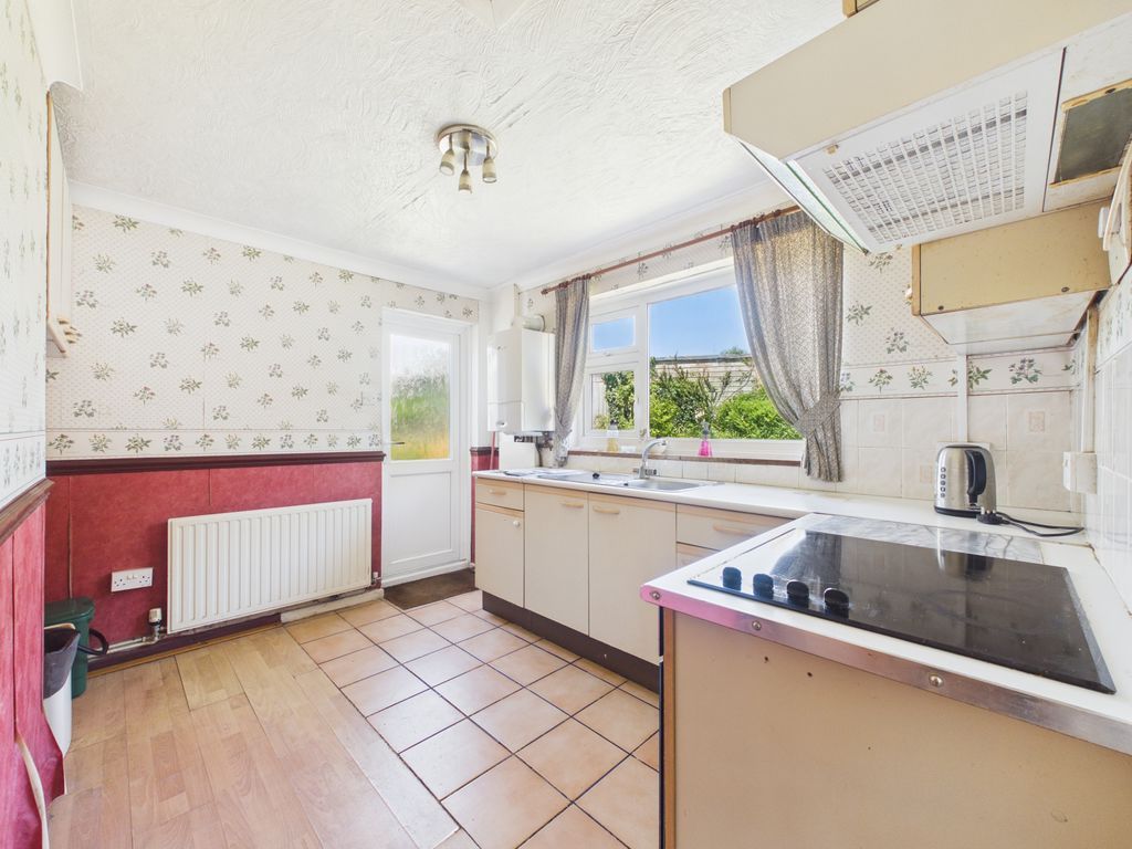 Property photo 2 of 9 Kitchen/Diner