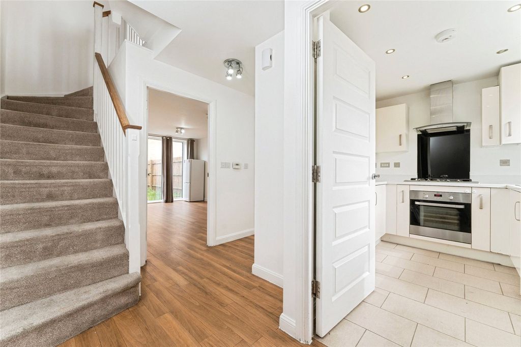 Property photo 3 of 29 Picture No. 69