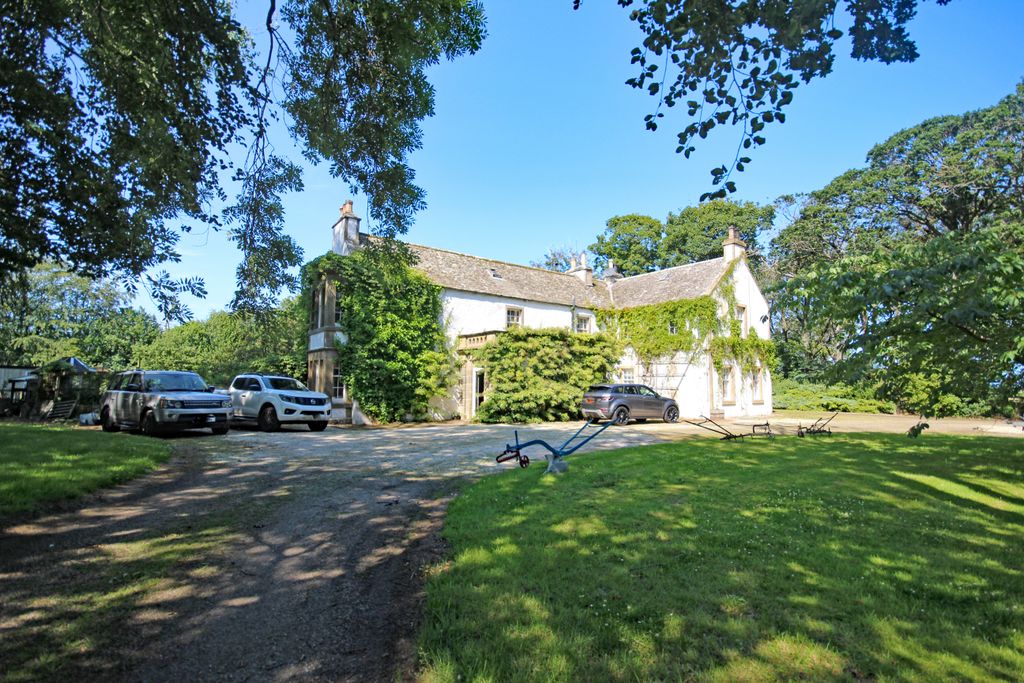 Property photo 1 of 49