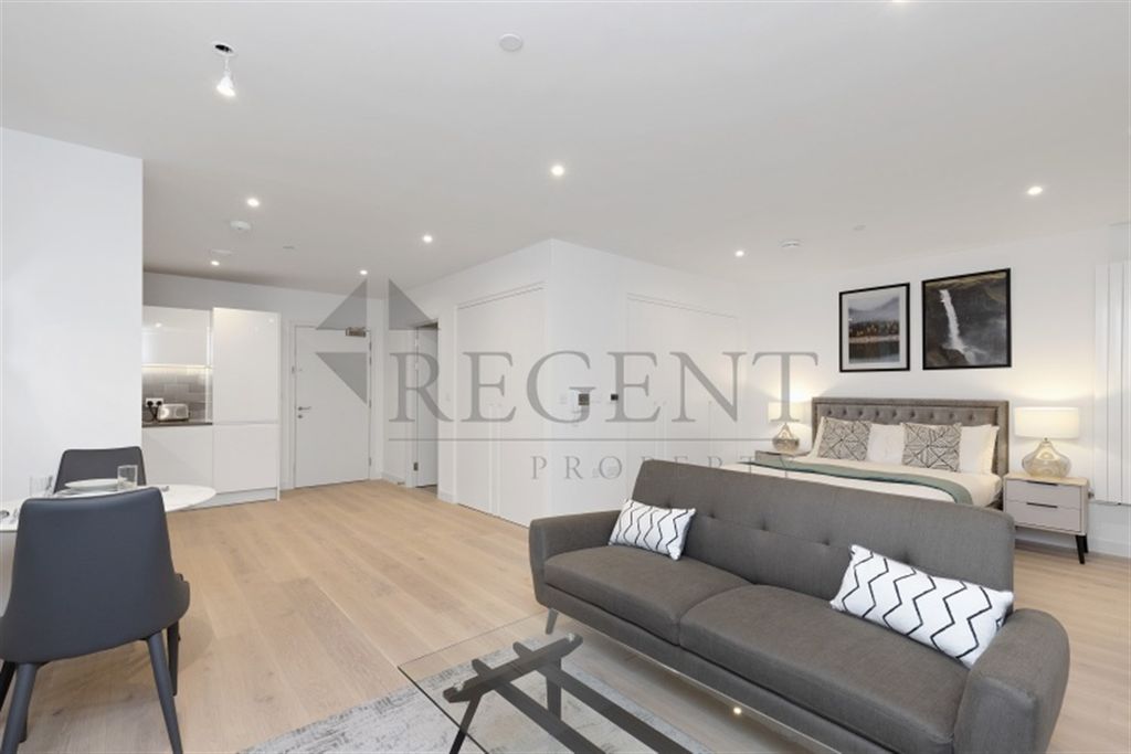 Property photo 3 of 12 Open Plan/Reception