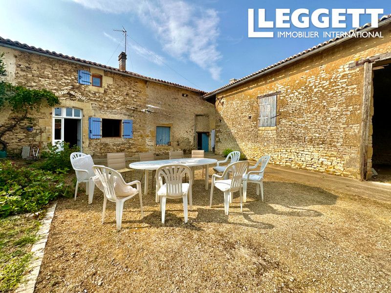 Property photo 2 of 10