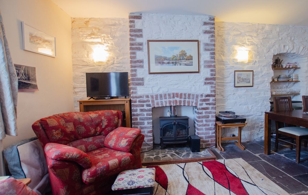 Property photo 2 of 9 To Book A Viewing Call Tps Lostwithiel On 01208 87