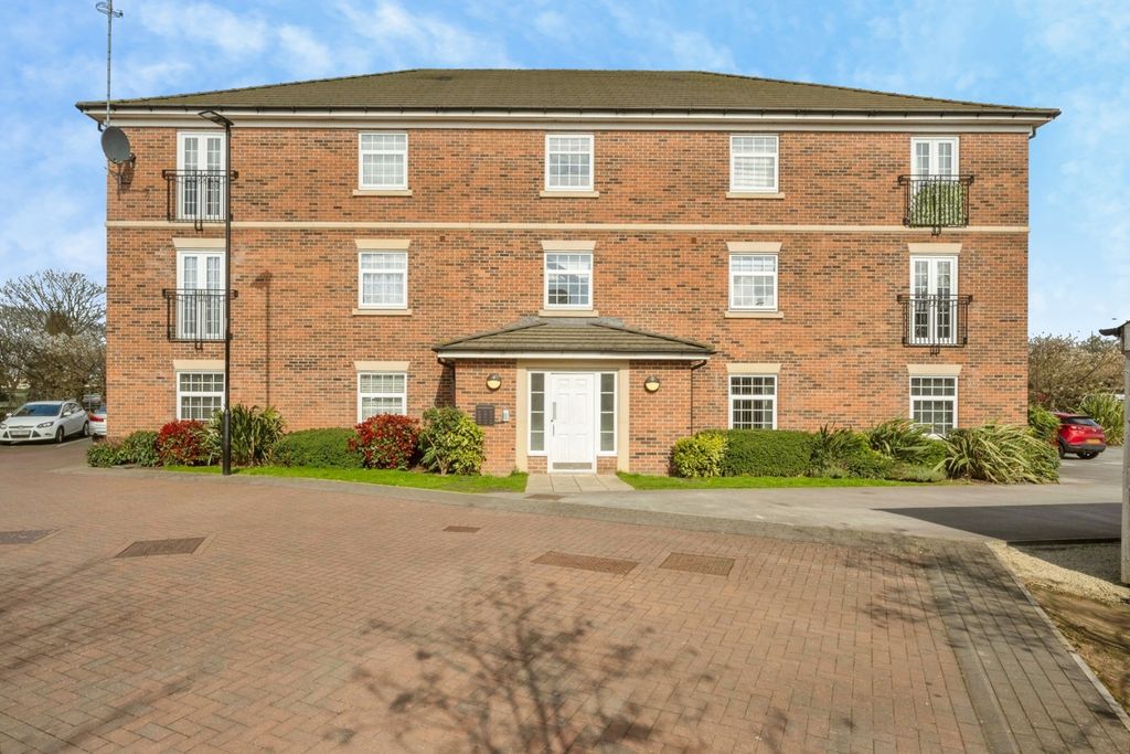 Property photo 1 of 9 Front