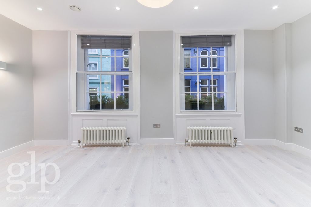 Property photo 2 of 10 952984