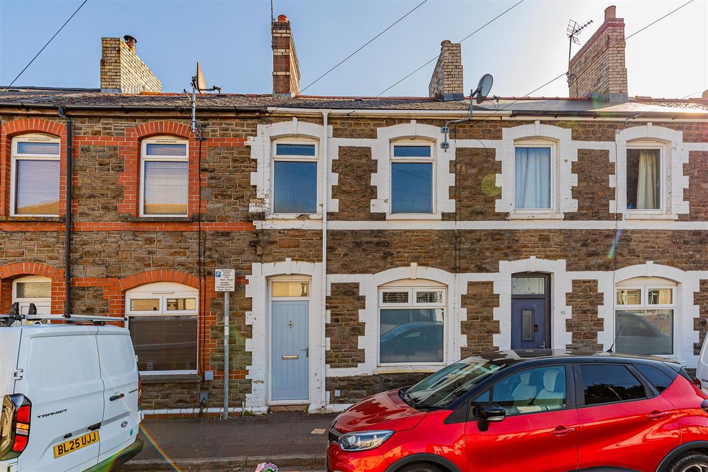 Property photo 1 of 12 44 (1 Of 12).Jpg