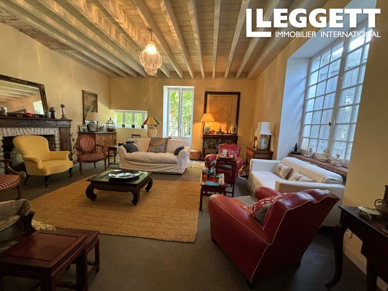 Property photo 3 of 10