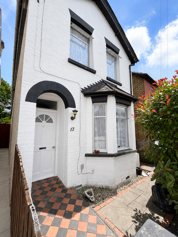 Property photo 1 of 15