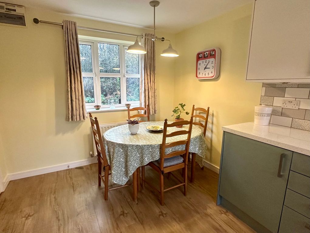 Property photo 3 of 24