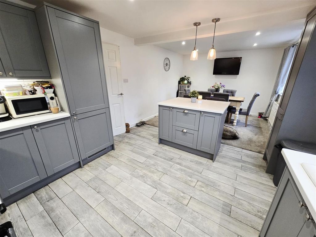 Additional image 18 of 4 bed end terrace house for saleArundell Gardens, Lifton PL16