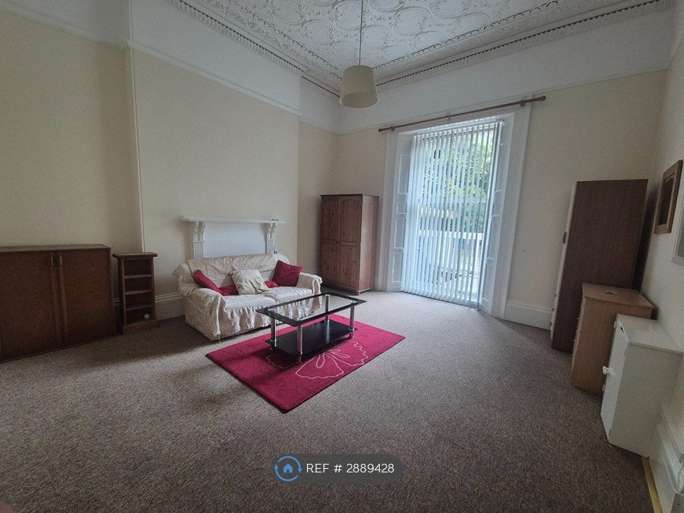 Property photo 1 of 4