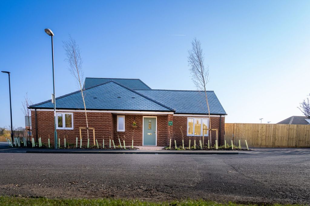 Property photo 1 of 13 Plot 20