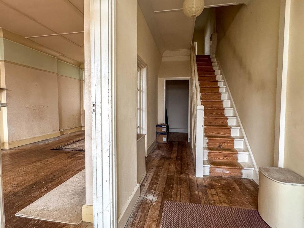 Property photo 2 of 13 33 Hutchinson Square, Douglas (1).Jpg