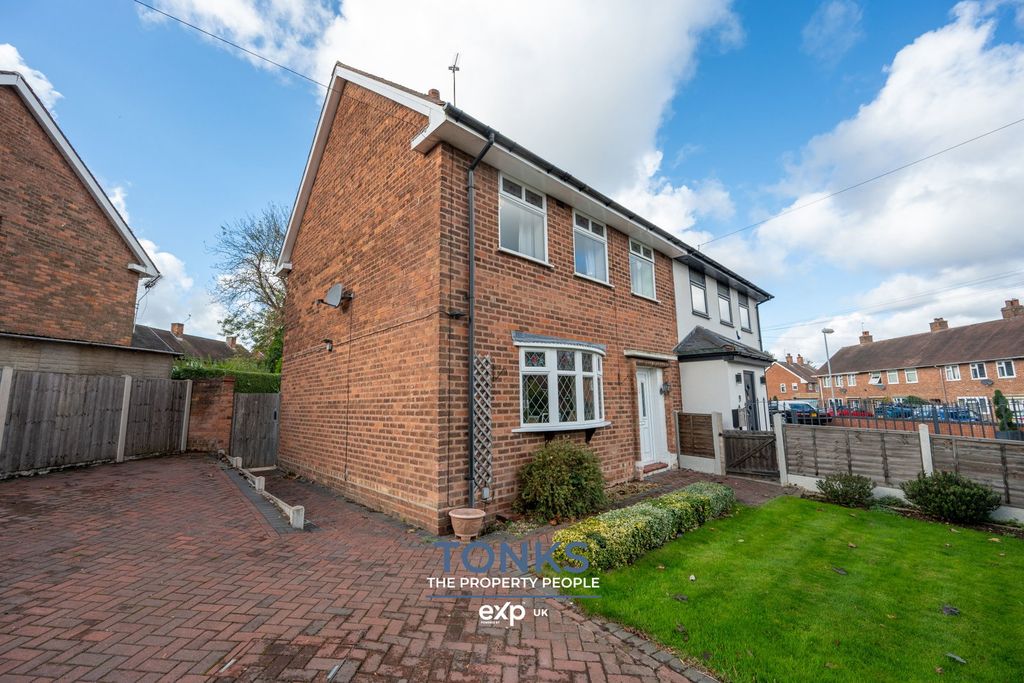 Property photo 1 of 15