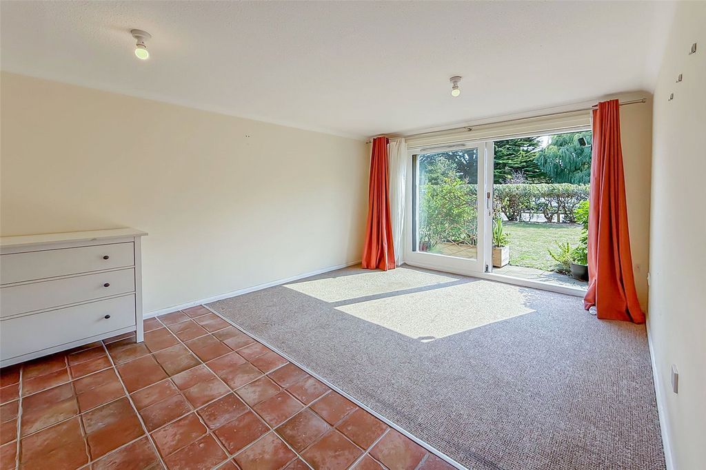 Property photo 3 of 21 Picture No. 09