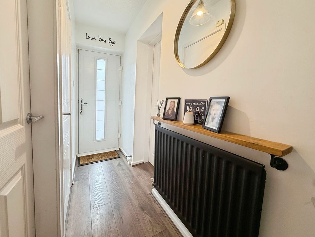 Property photo 2 of 18 Photo 8