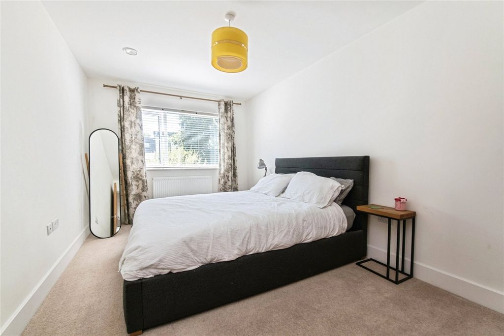 Property photo 3 of 11 Picture No. 06