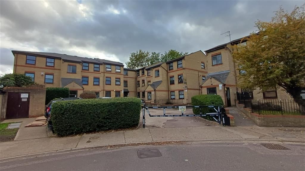 Property photo 1 of 10