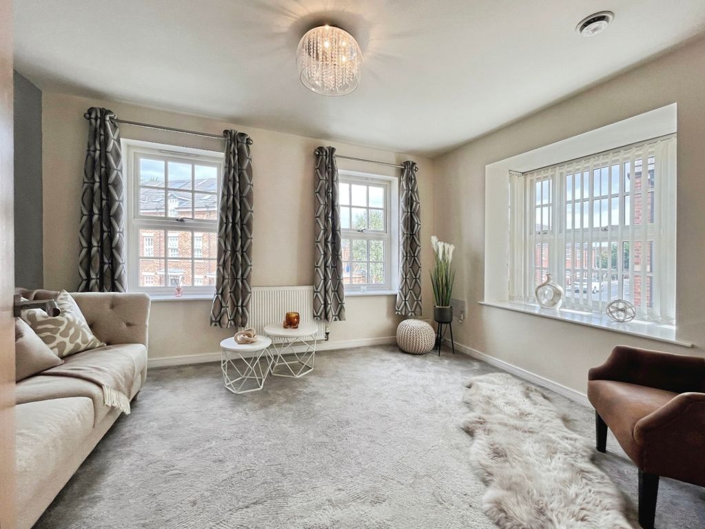 Property photo 2 of 32 4429704