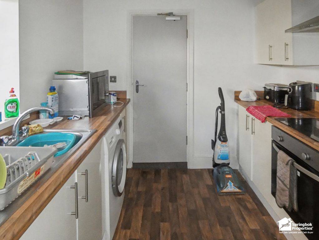 Property photo 3 of 11 Image 2