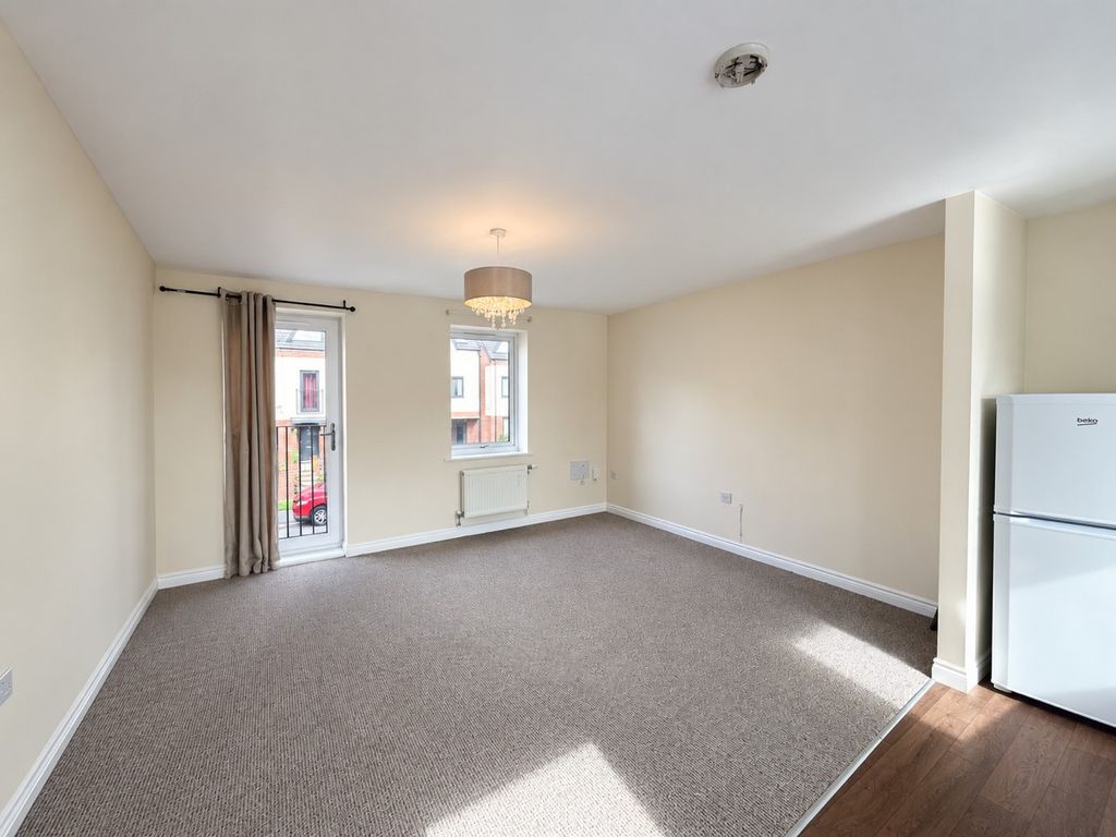 Property photo 2 of 6